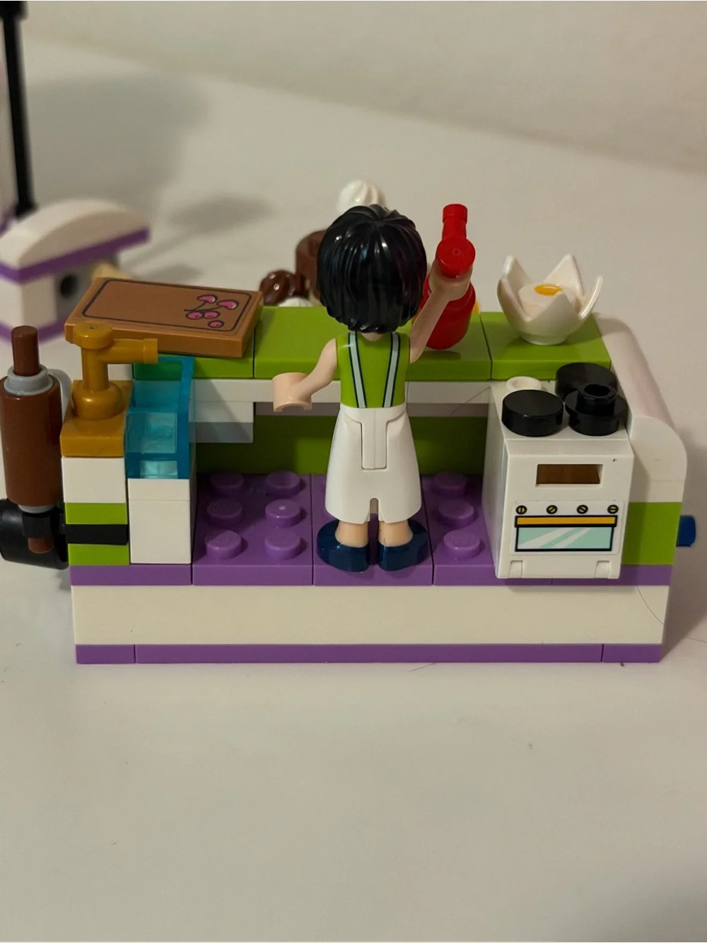 Lego Friends Pink baking competition Lego set